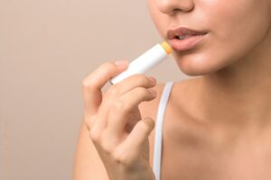 How Can I Remove Cracks‎ In The Corner Of My‎ Lips